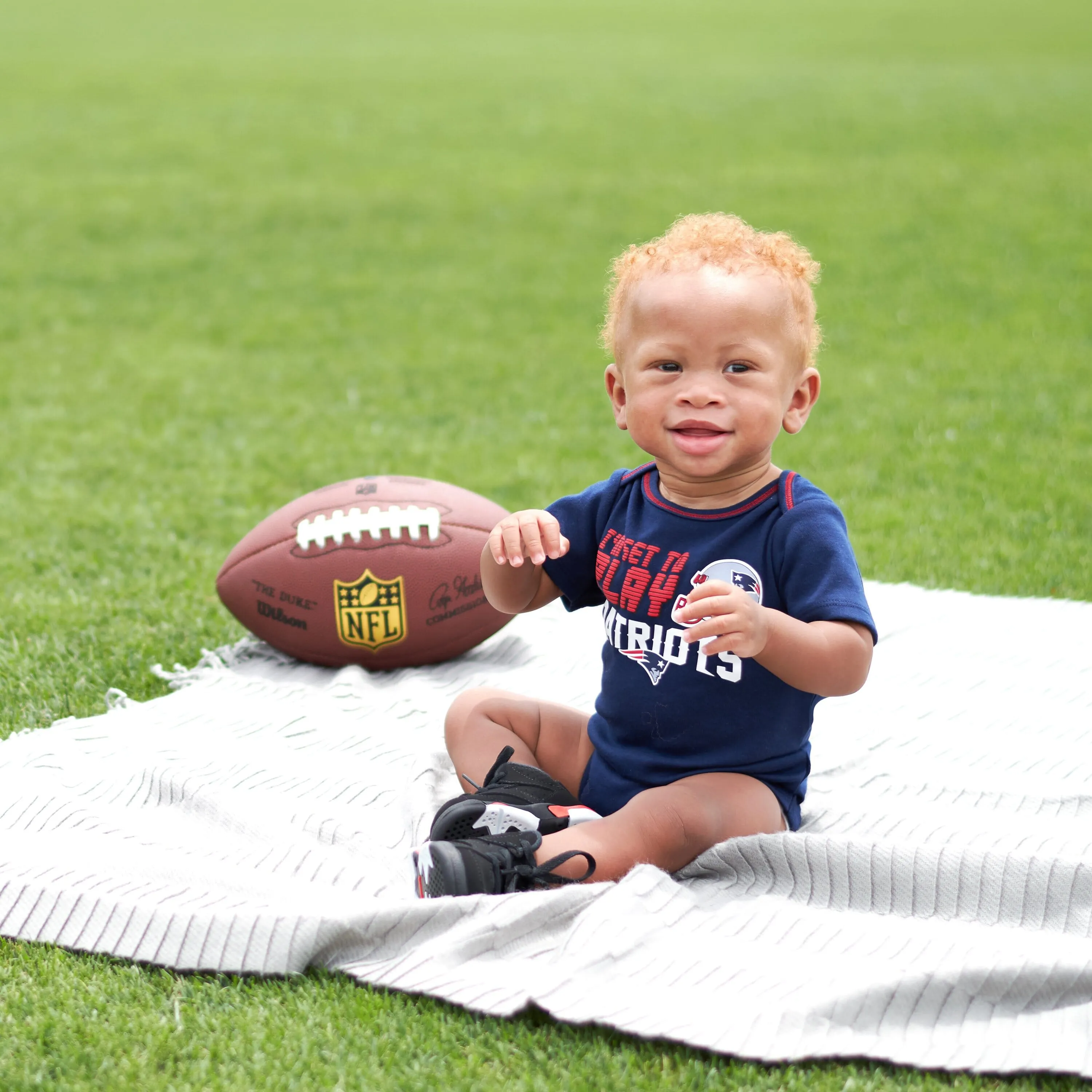 3-Pack Baby Boys Patriots Short Sleeve Bodysuits