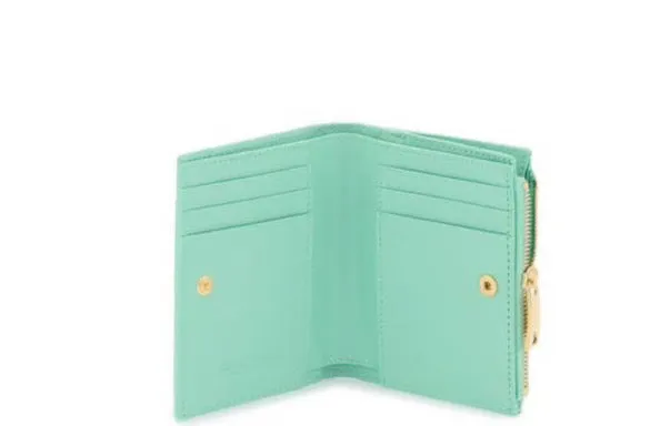 Bottega Veneta Wallet in Woven Leather