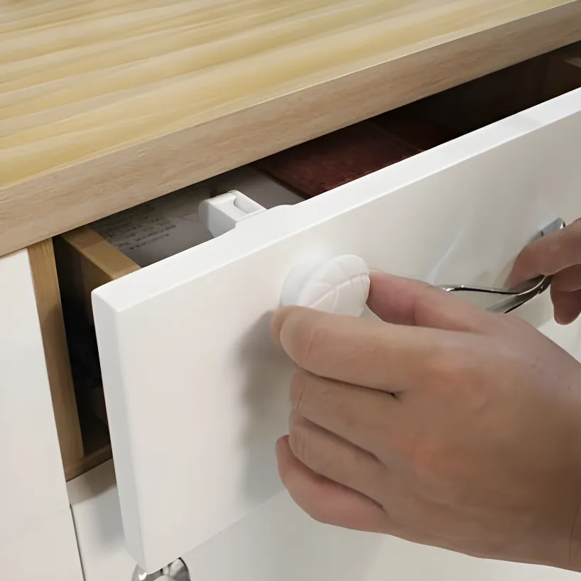 Callowesse Magnetic Cupboard & Drawer Locks – 4 Pack