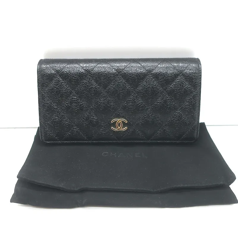 Chanel Camellia-Embossed Quilted Leather L Yen Continental Wallet Black