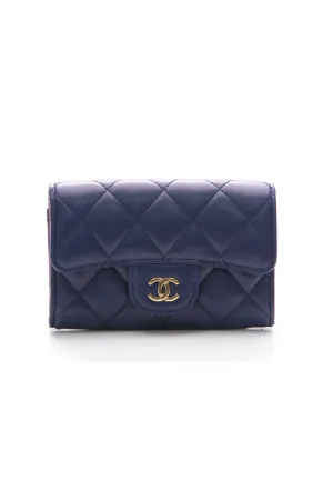 Classic Flap Card Holder