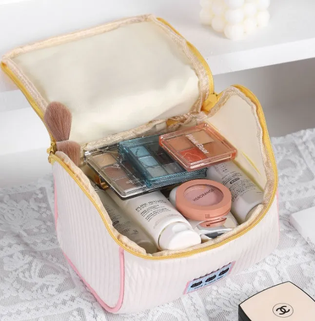 Cute Cottage Cosmetic Bag - Large Capacity Storage and Toiletry Bag C-241128-3