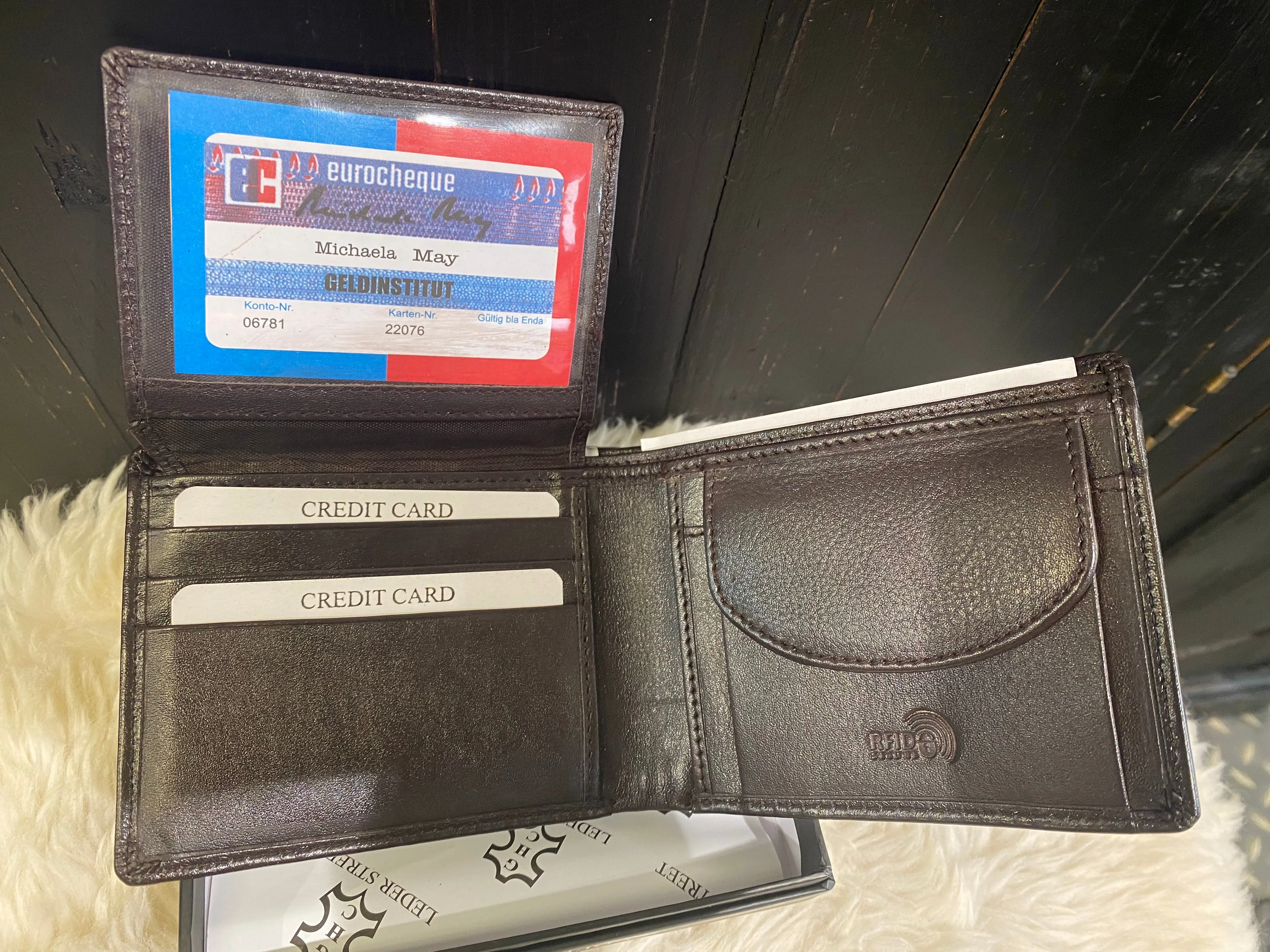 Down Under Gents Leather Wallets