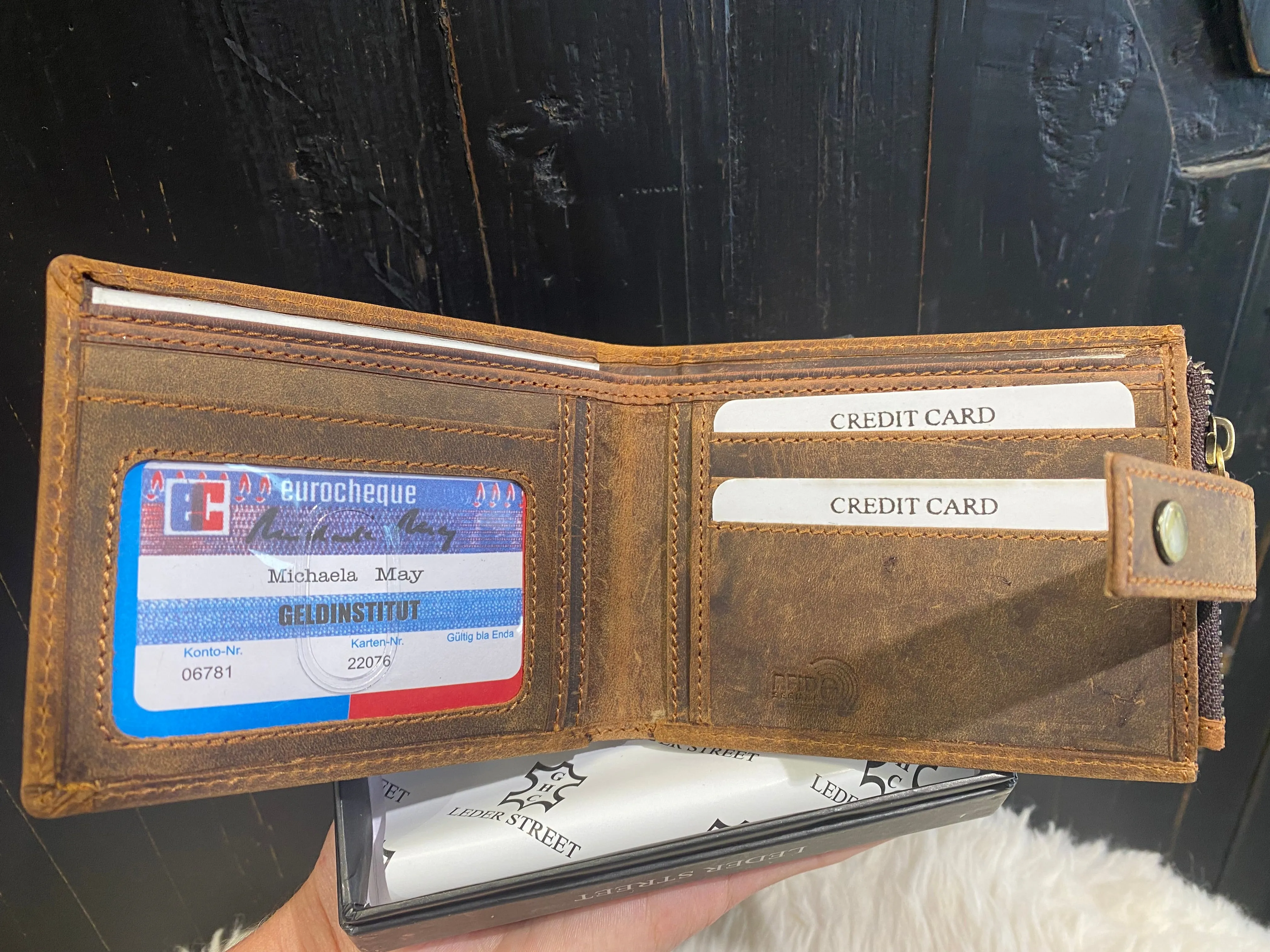 Down Under Gents Leather Wallets