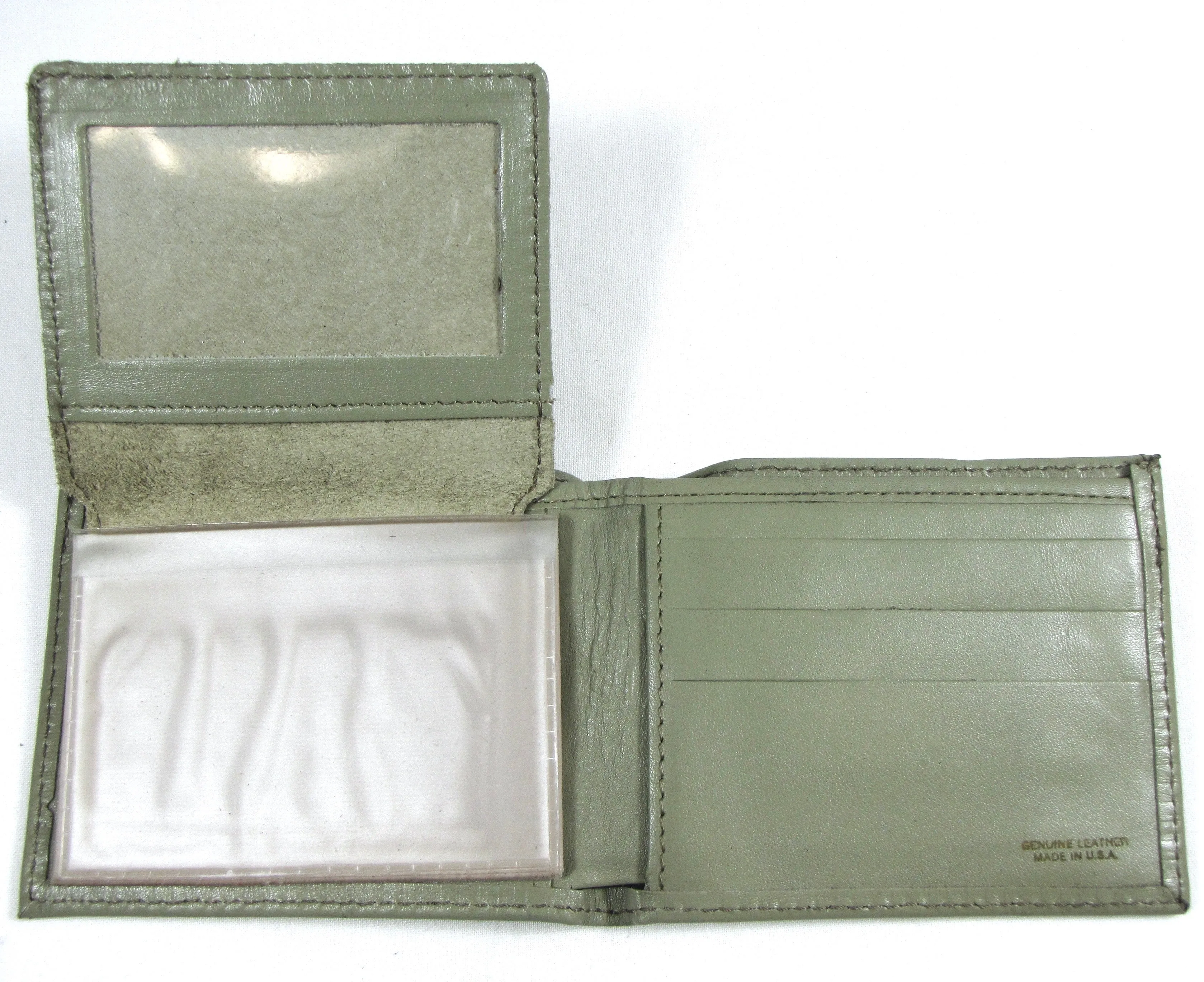 FB801G  Fine Billfold- Pale Green