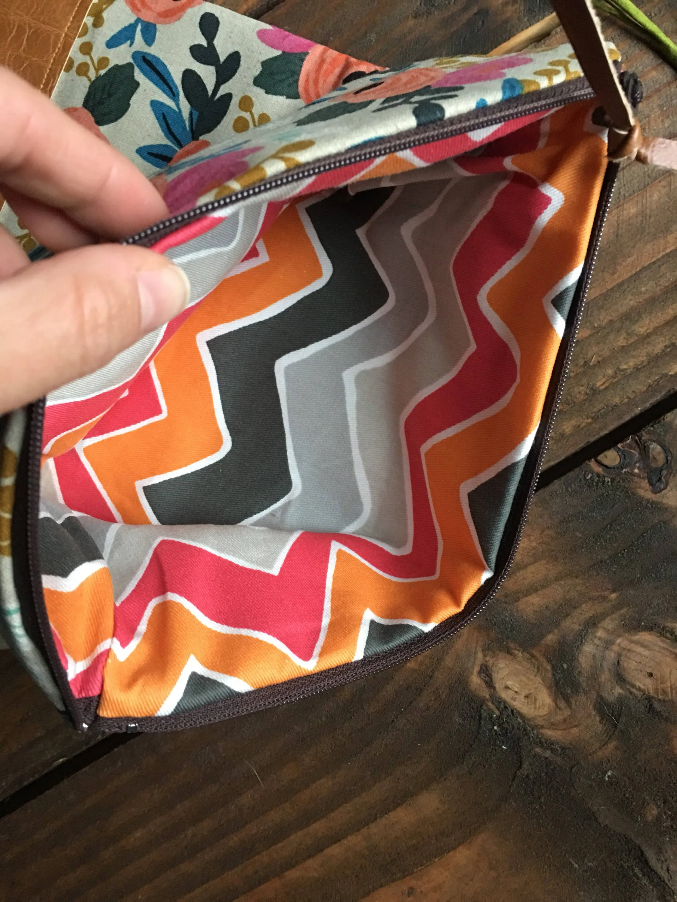 Fold Over Clutch - Coral Floral In Linen with Vegan Leather - Detachable Wristlet