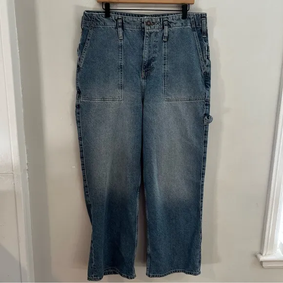FREE PEOPLE- We The Free Major Leagues Mid Rise Cuffed Jean Carpenter Denim