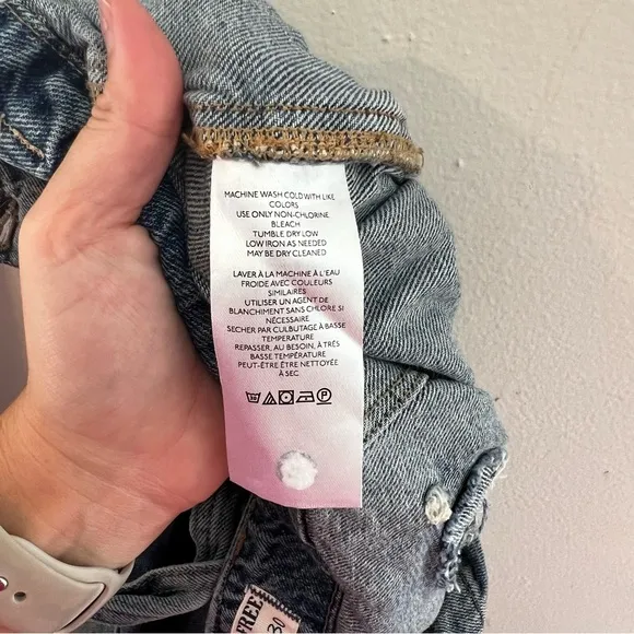 FREE PEOPLE- We The Free Major Leagues Mid Rise Cuffed Jean Carpenter Denim