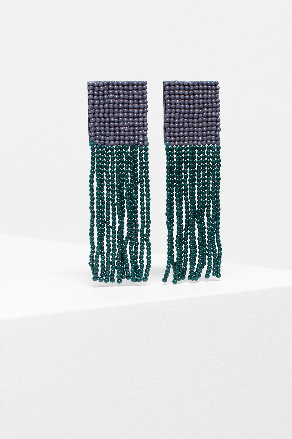 GNISTRA DROP EARRINGS