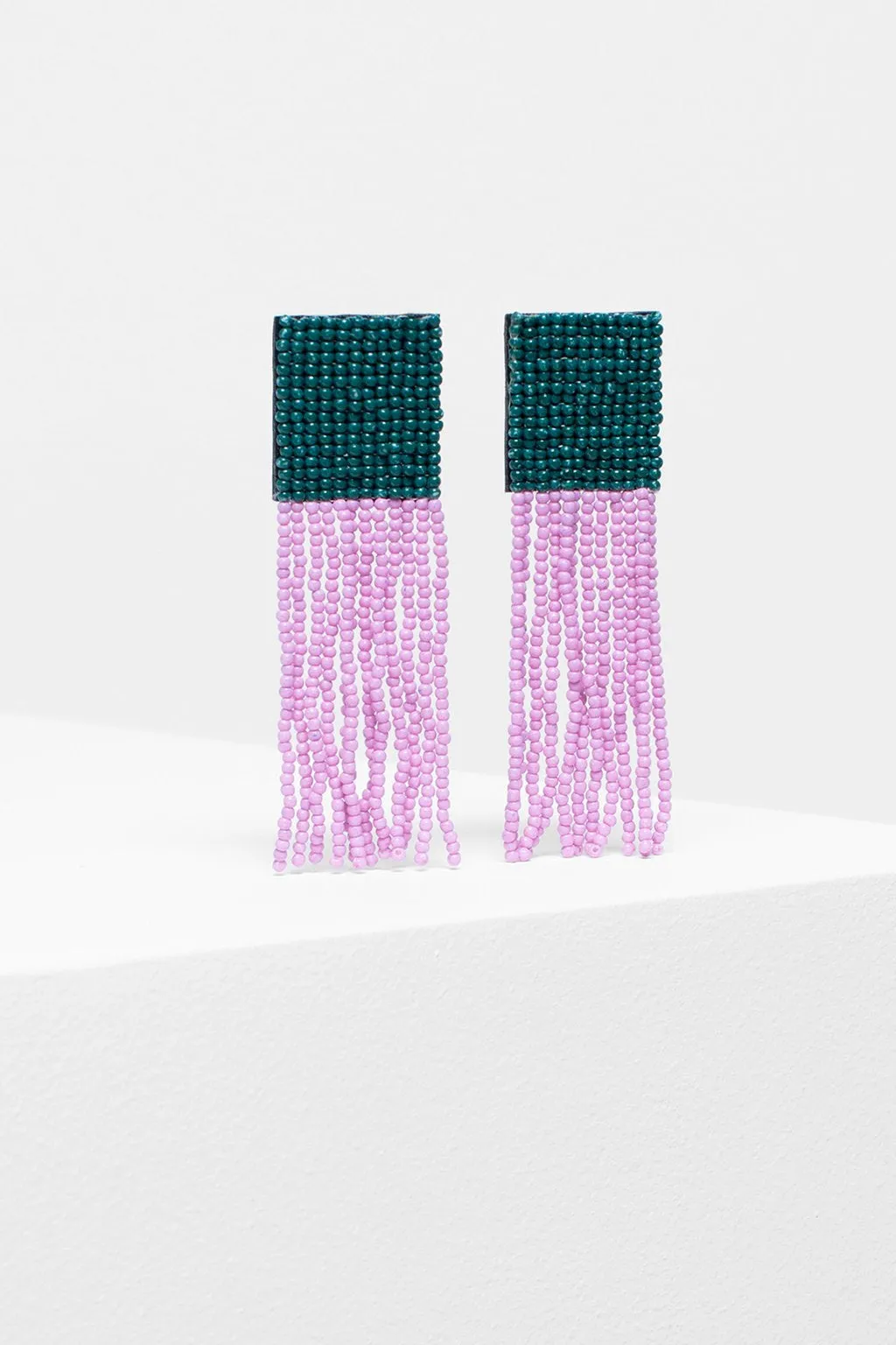 GNISTRA DROP EARRINGS
