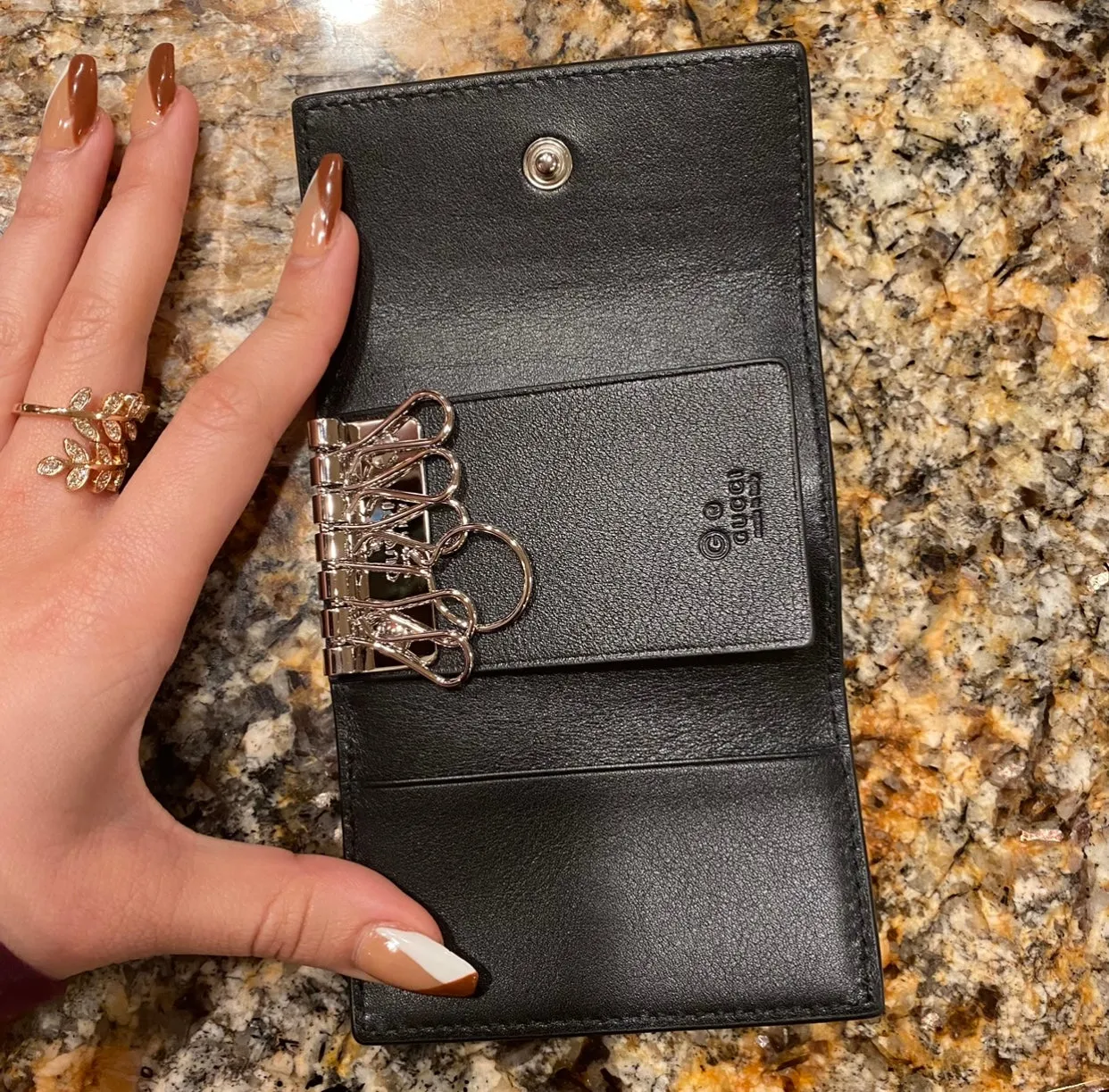 GUCCI Black Microguccissima Leather Key Holder