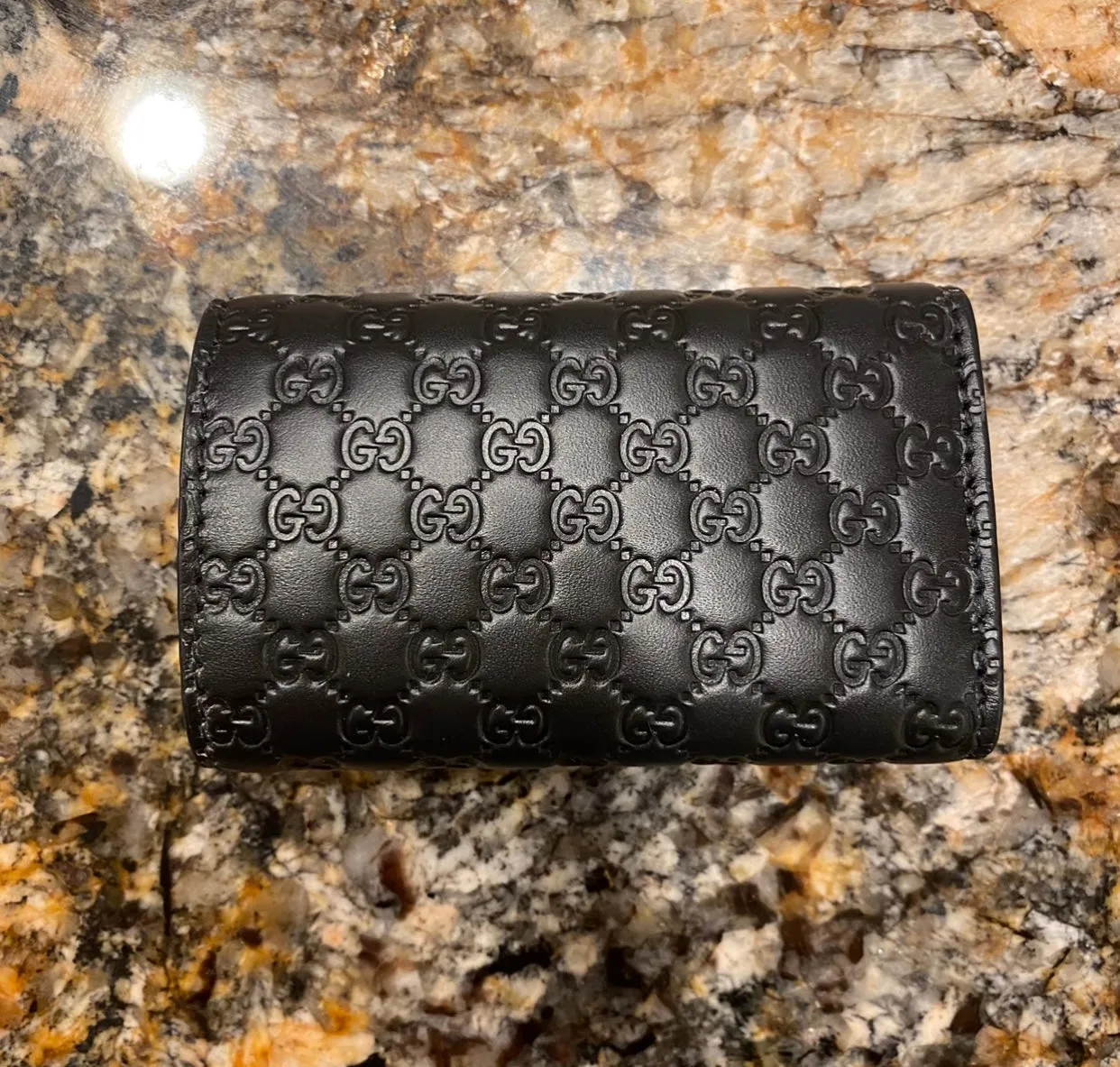 GUCCI Black Microguccissima Leather Key Holder