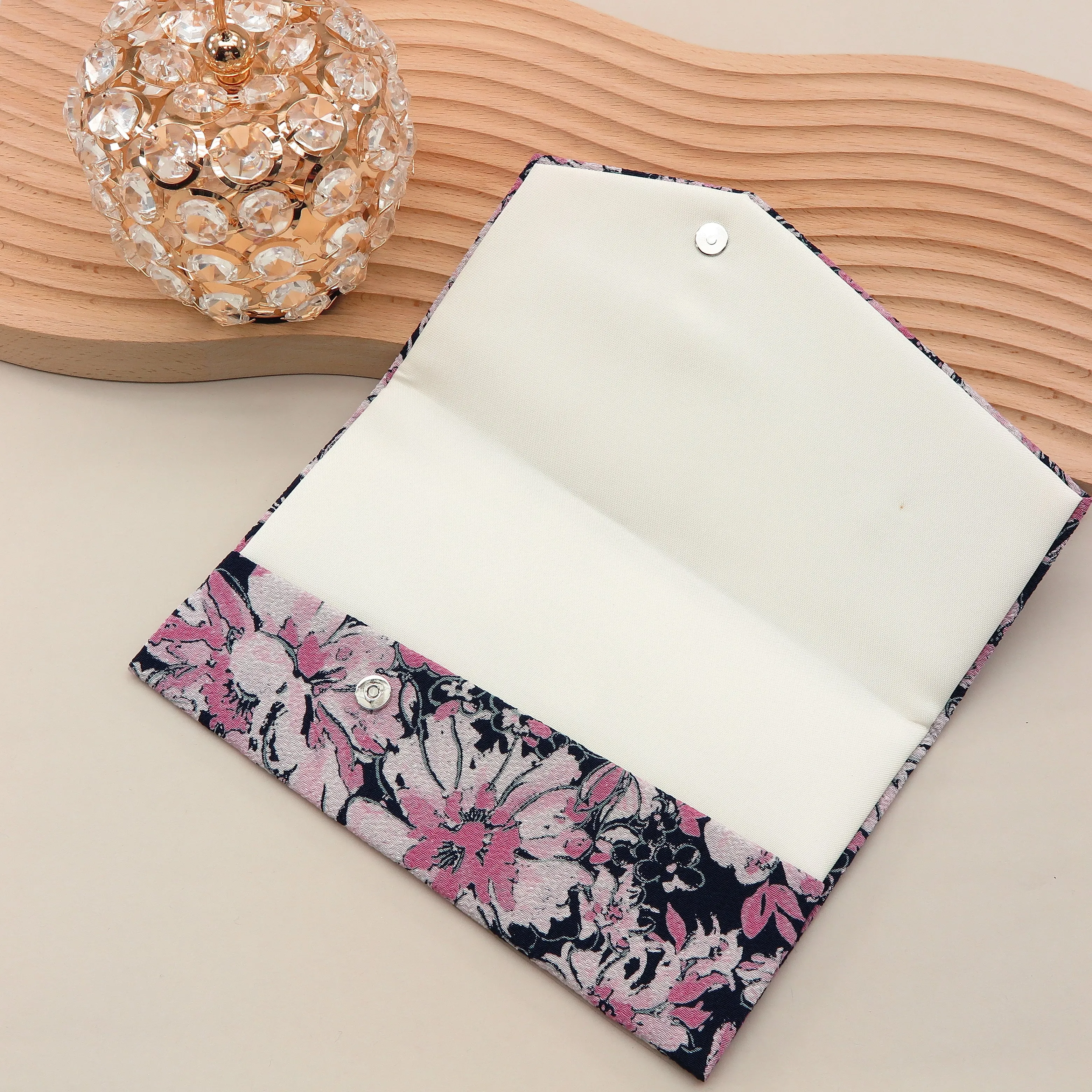 Japanese Magnetic Pouch - Floral , Pink tones | 10006-022