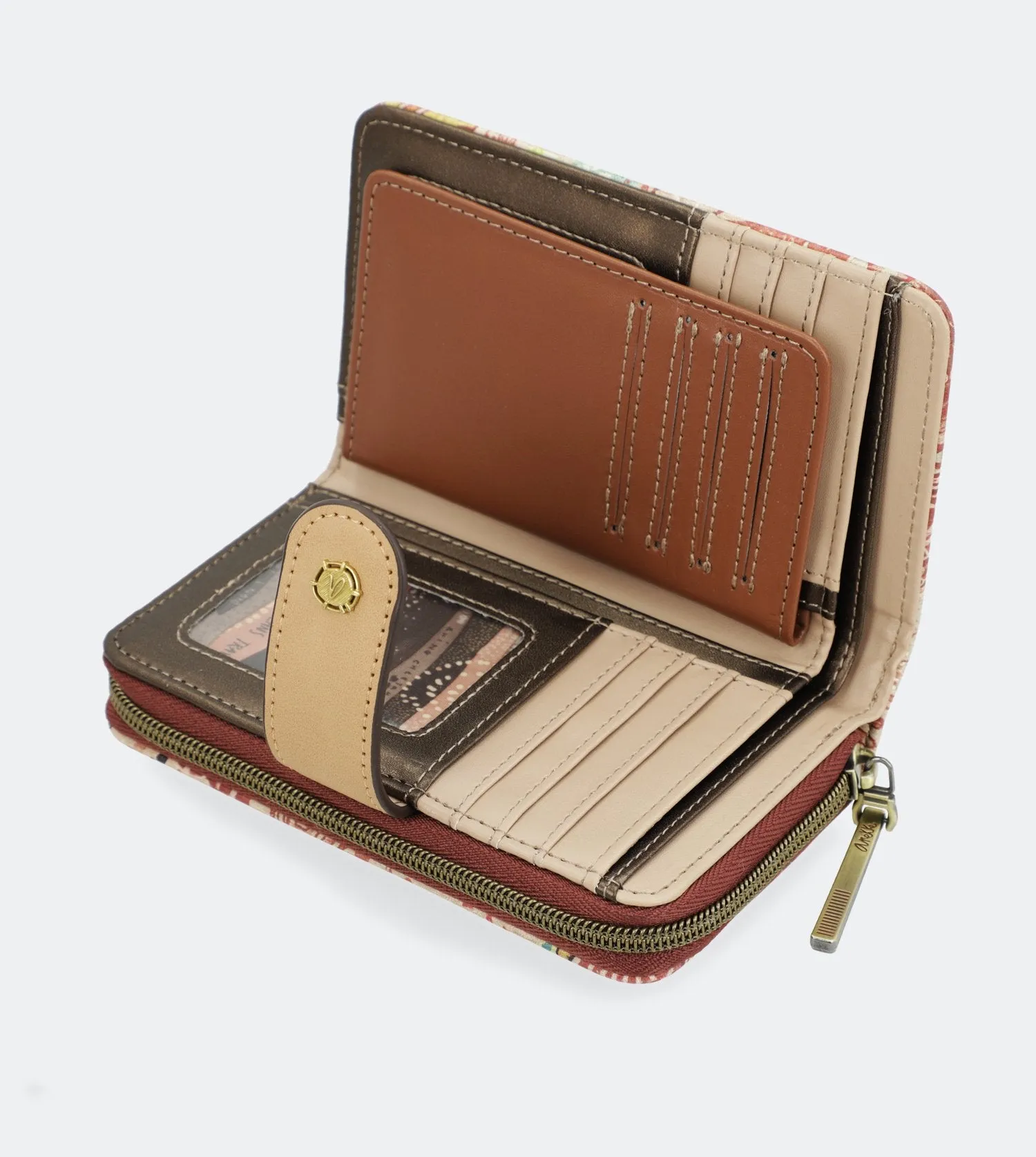 Kenya Wallet with a zip