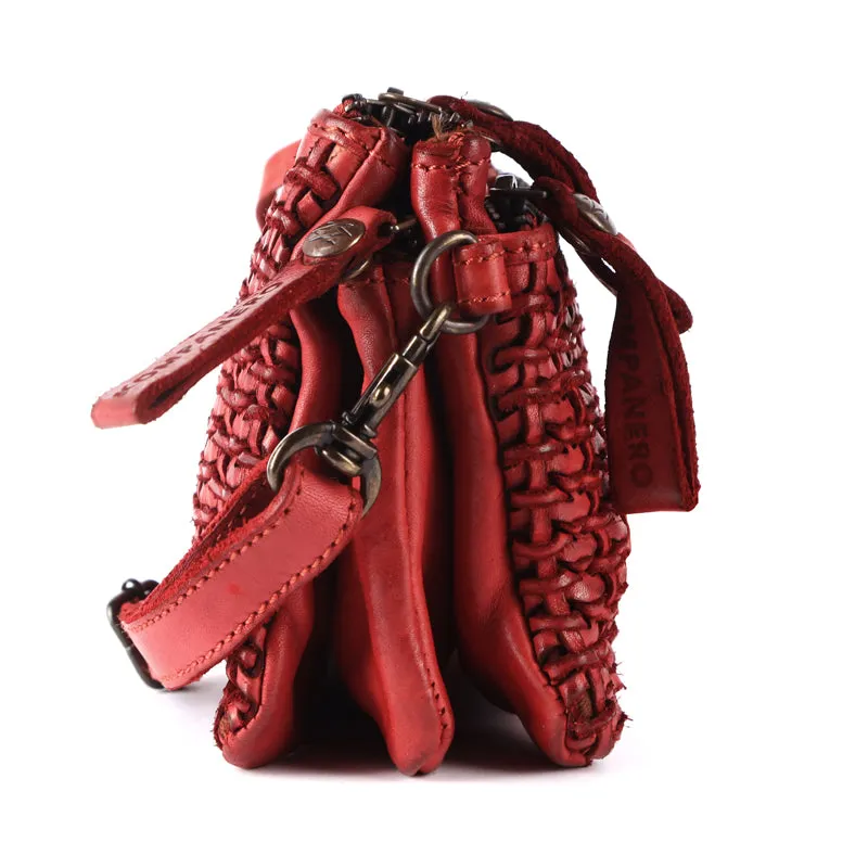 Levi - The Small Sling bag