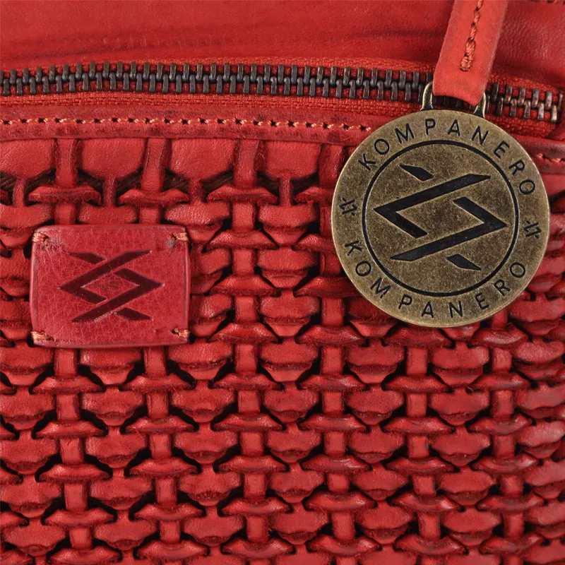 Levi - The Small Sling bag