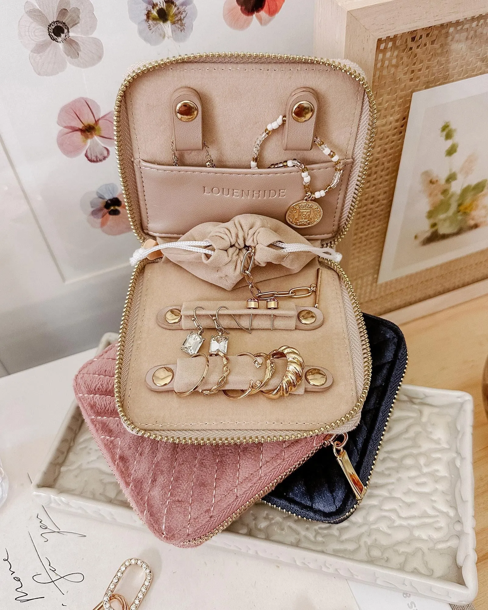 LOUENHIDE Juniper Jewellery Case - Velvet Malt