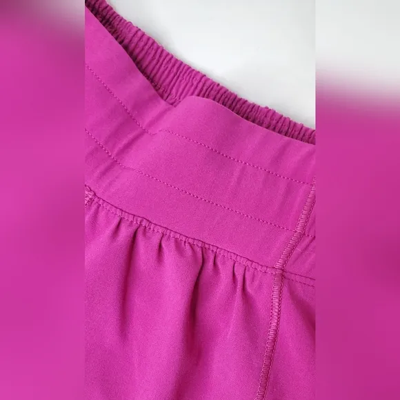 Lululemon Size 4R/S Pink High Rise Lined Athletic Shorts Side Zip Pocket