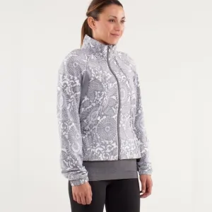 Lululemon | Travel To Track Jacket Beachy Floral White Fossil Athleisure Size 4