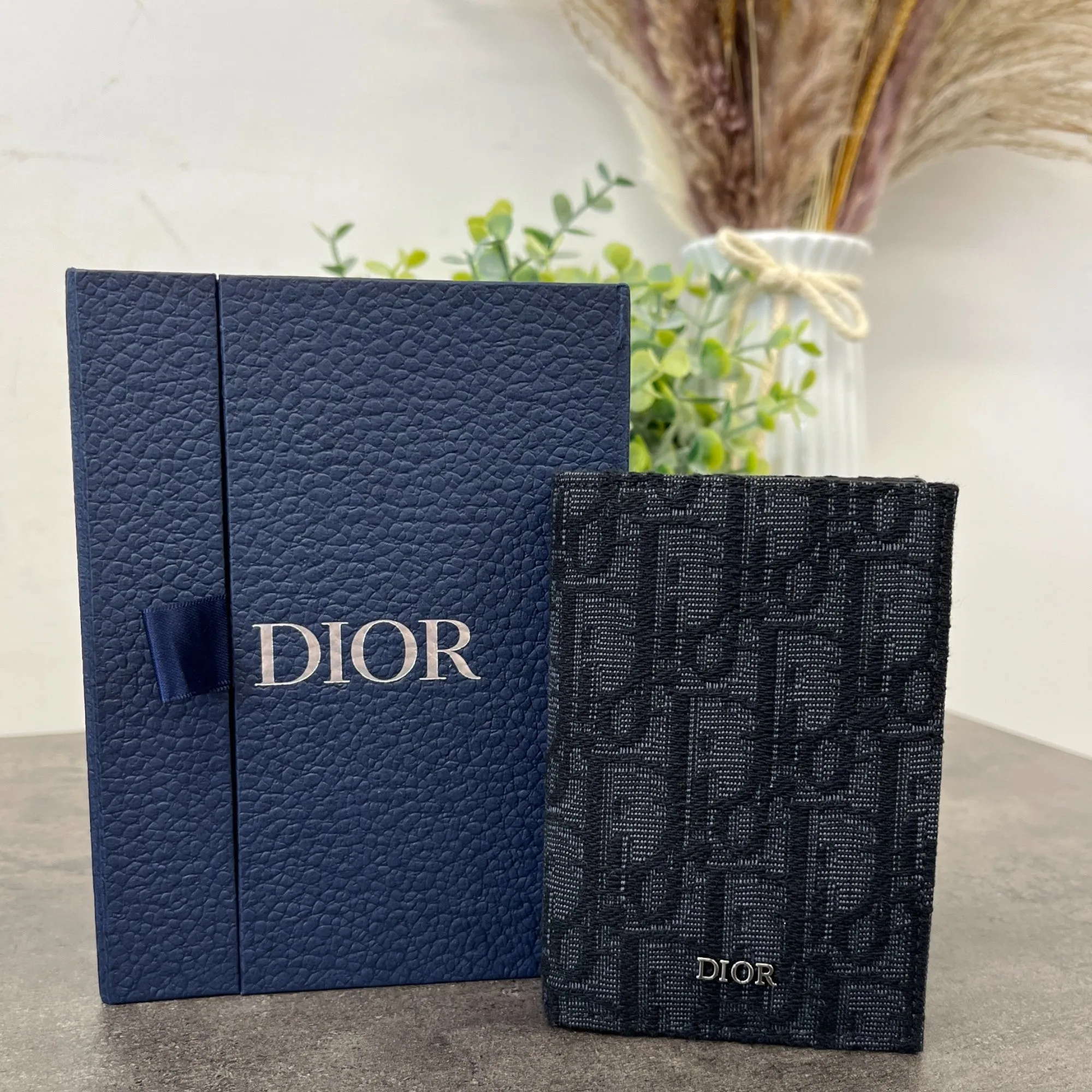 Men's Vertical Bifold Card Holder Black