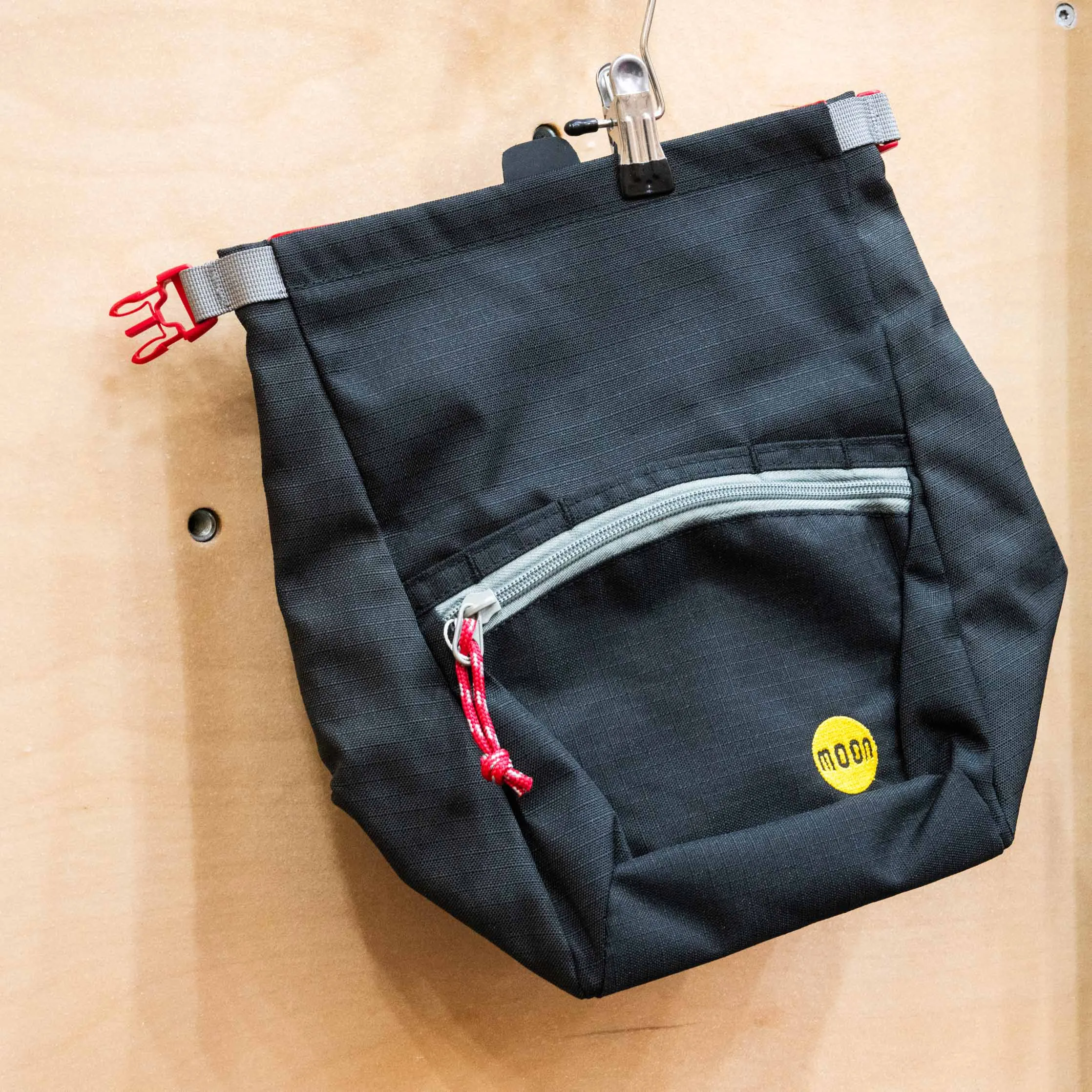 Moon Bouldering Bucket