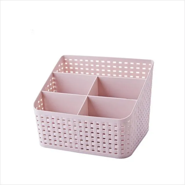 Multi-grid plastic box cosmetic case
