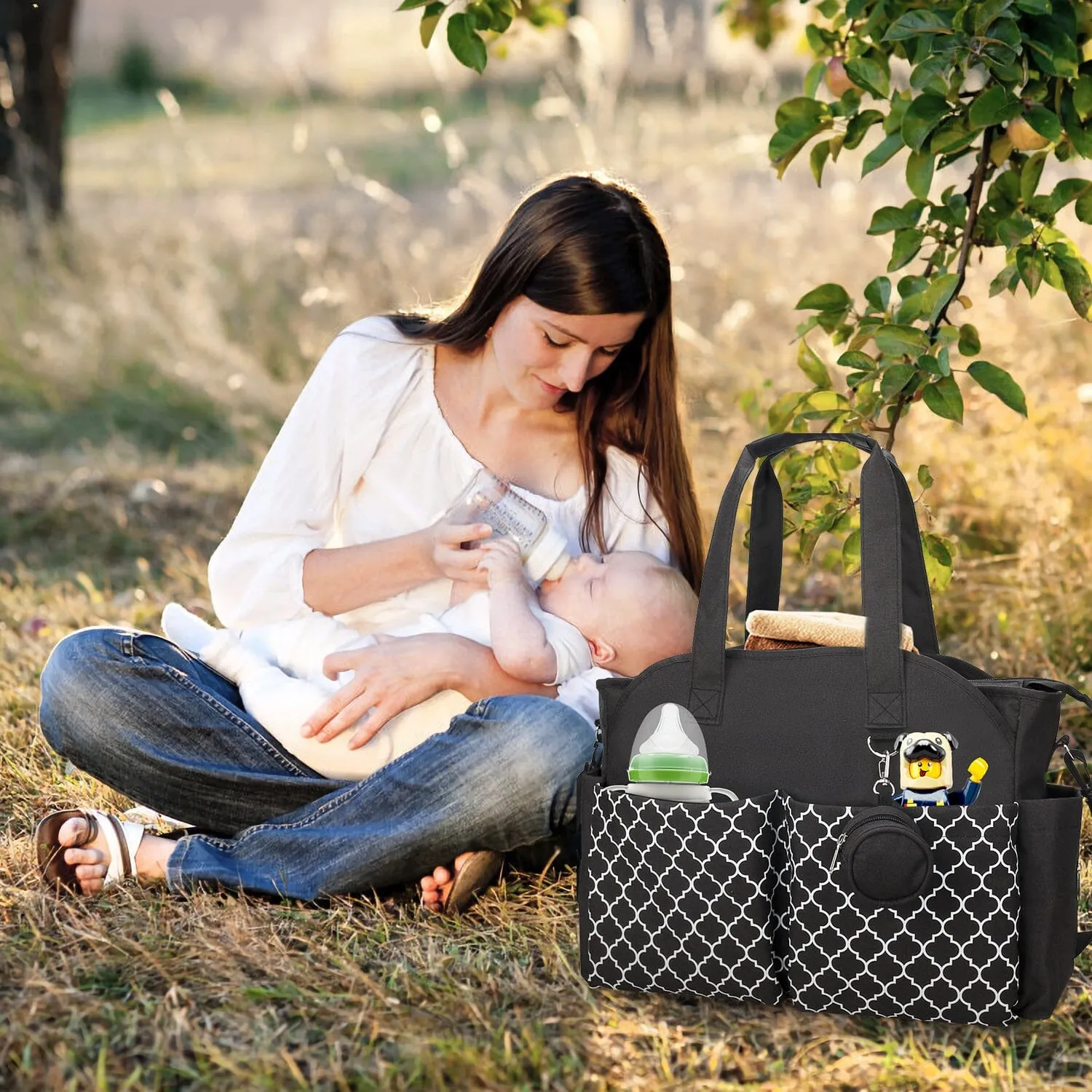 Multifunctional Diaper Changing Tote Bag with Adjustable Messenger Strap