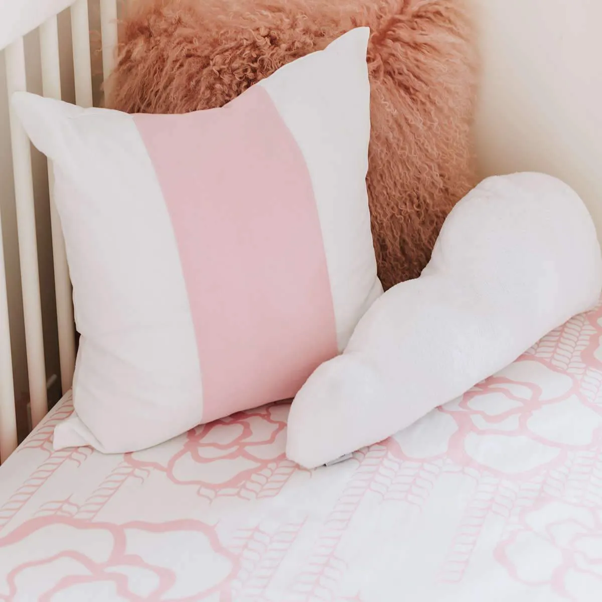 Oilo Band Pillow Blush