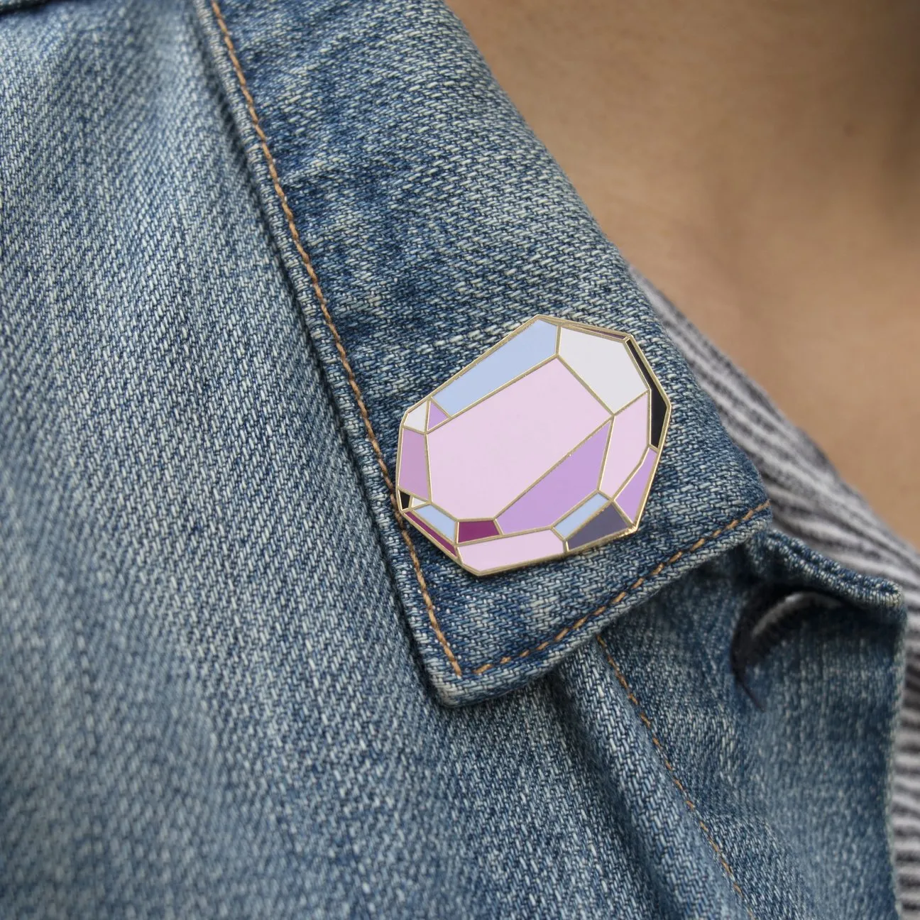 Persistethyst Fantasy Stone Pin & Card