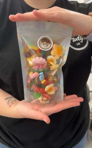 Pick n Mix Medium 300g *Posted in 1-2 working days*