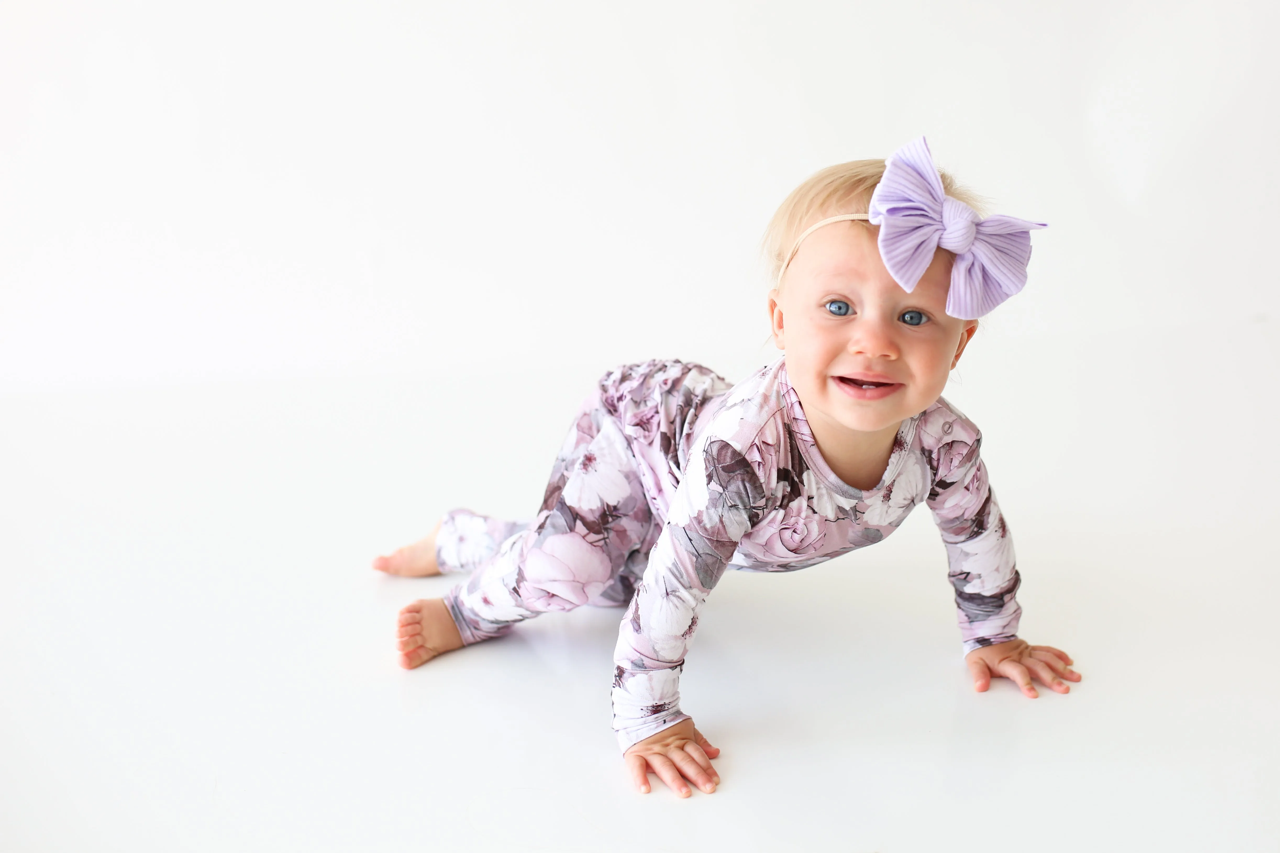 Posh Peanut Nikki L/S Ruffled Basic Romper