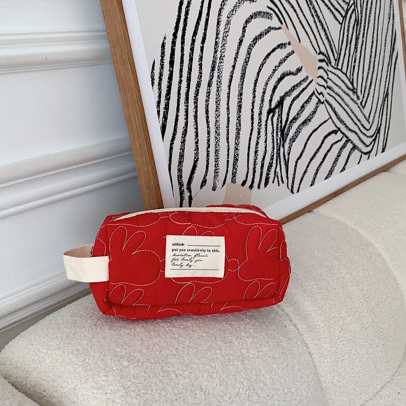 Rabbit Cosmetic Storage Bag Mini Portable Carry-on Girls Toiletry Storage Bag