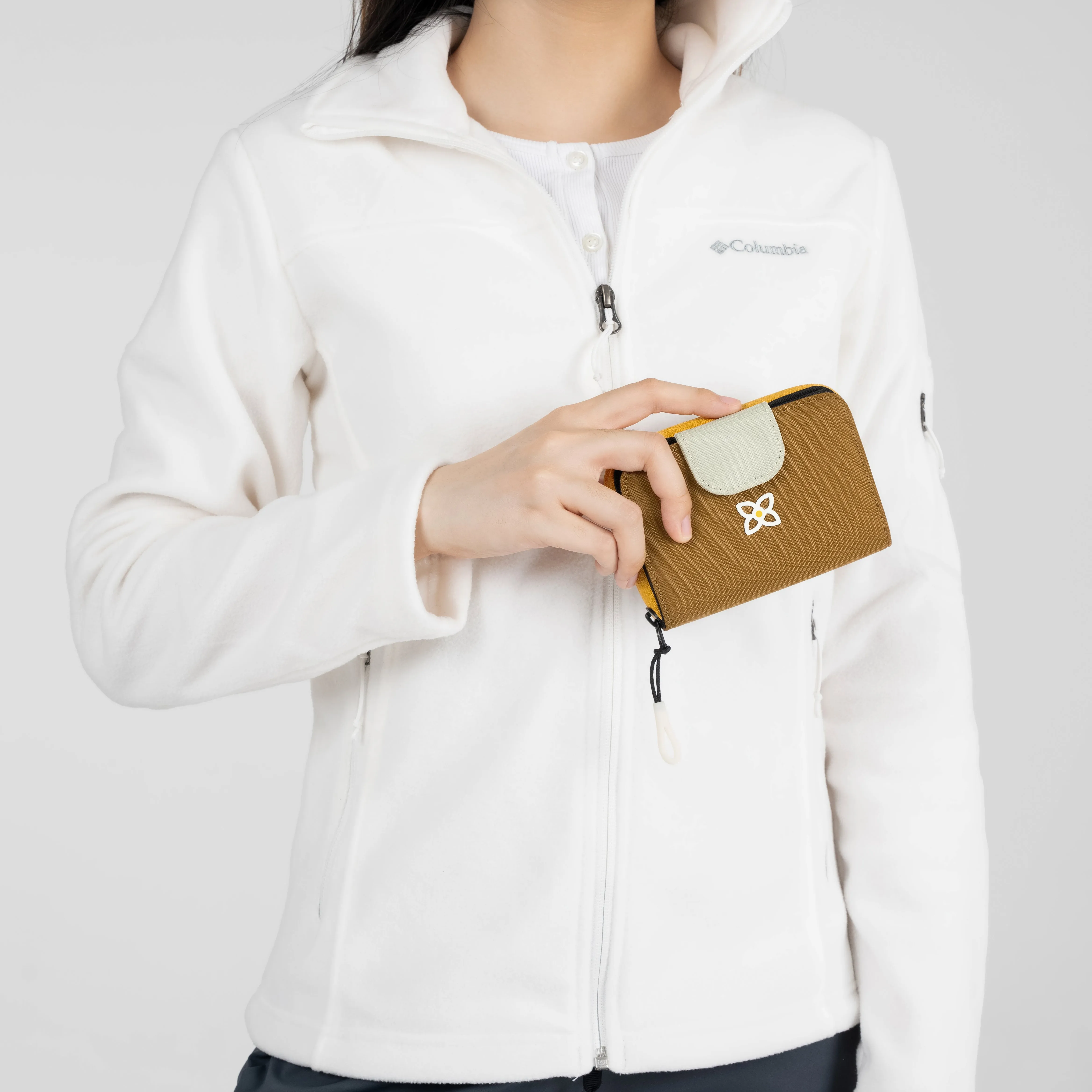 Sherpani Barcelona Zip Wallet elmwood