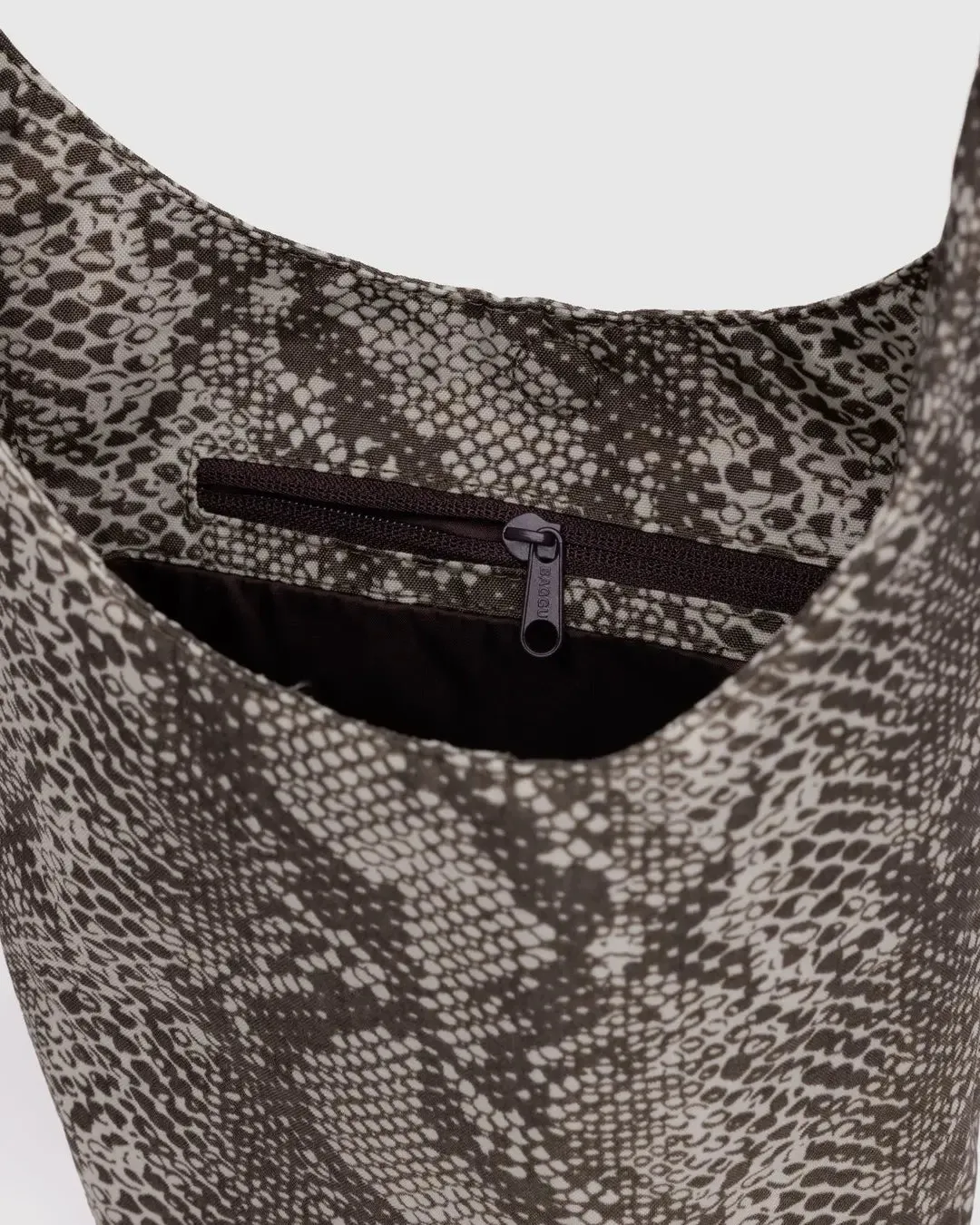 Small Nylon Sling SNAKESKIN | BAGGU