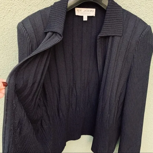 ST. JOHN Essentials by Marie Gray Black Sweater Size 10