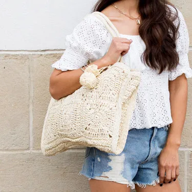 Straw Traveler Tote