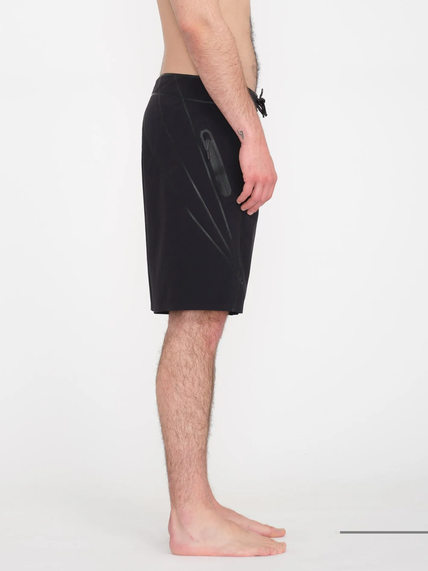 Surf Vitals J Robinson 20" Boardshort - BLACK