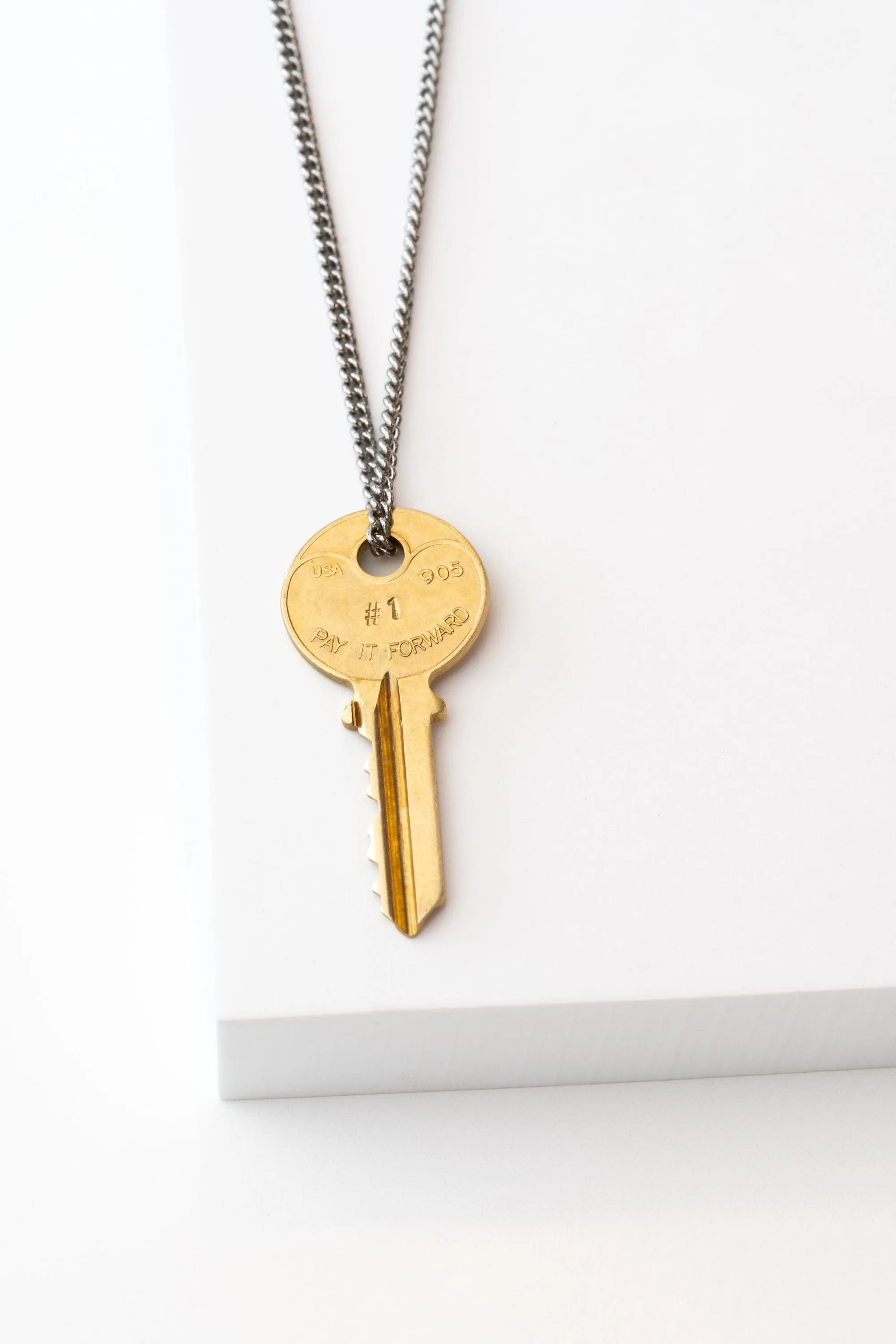 THE ONE Classic Key Necklace