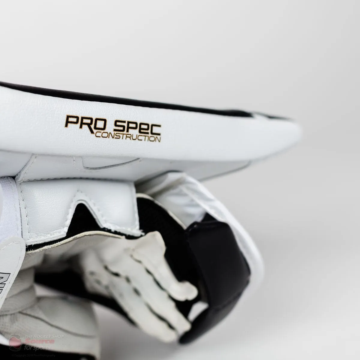 Vaughn Ventus SLR2 Pro Carbon Senior Goalie Blocker