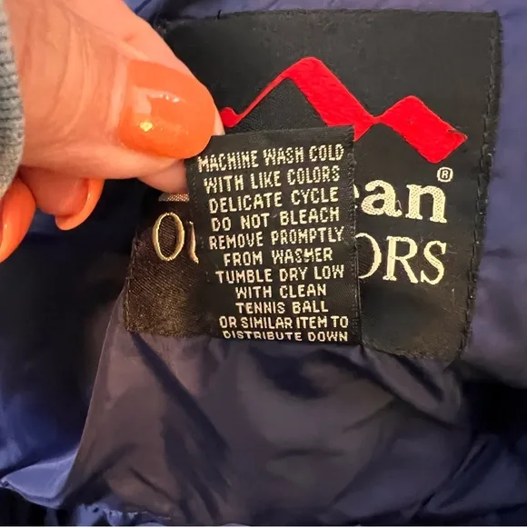 Warm L.L. Bean Winter Goose Down Coat, Removable Hood, Zip Pockets, Inside Zip