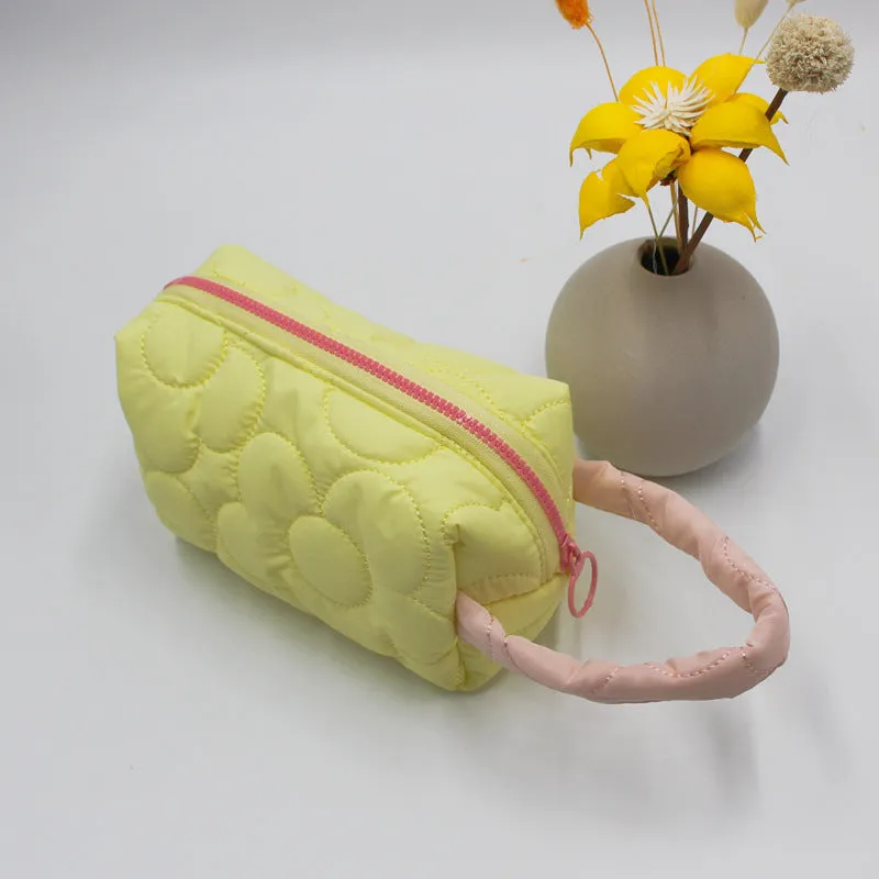 Women's Capacity Pencil Wash Portable Storage Candy Cosmetic Bags