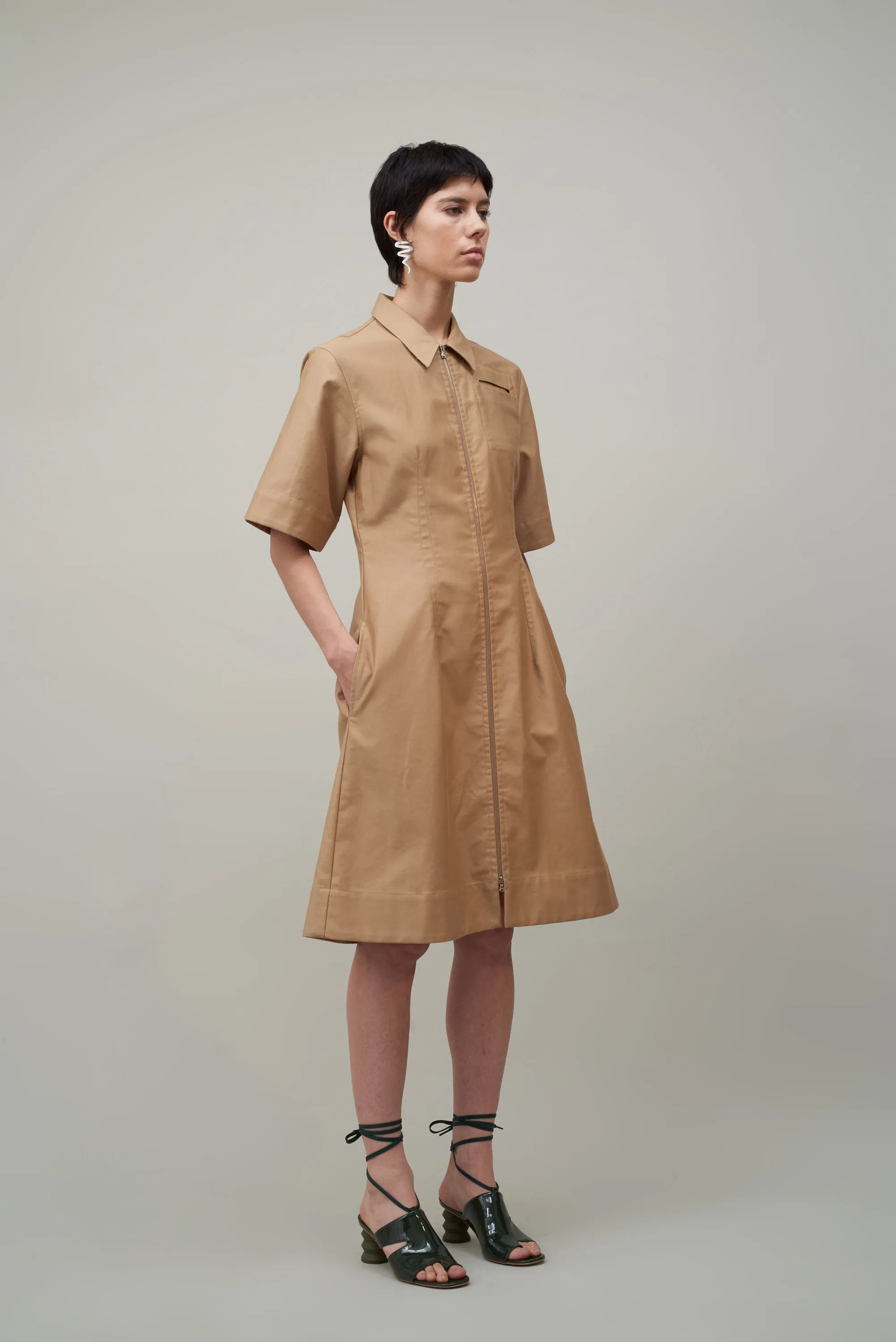 ZIP FRONT POCKET DRESS - TAN